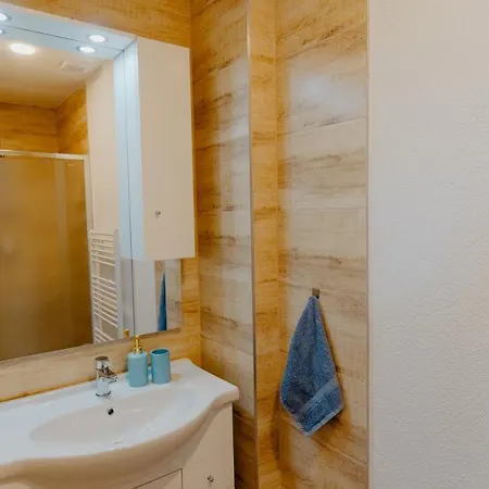 Апартаменты Zara *